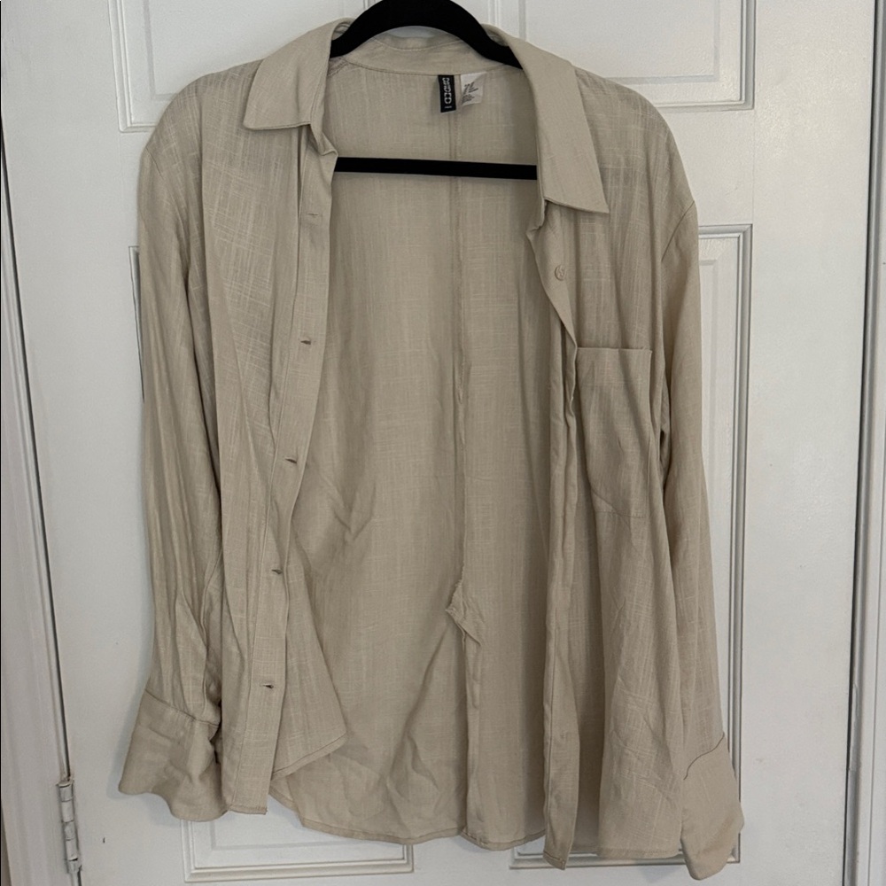 H&M Beige Button Down Shirt